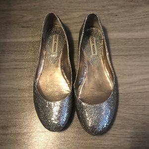 Steve Madden size 10 flat